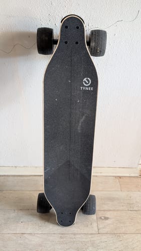 Customer photo review of Tynee® Ultra Hub Motor Electric Skateboard & Longboard