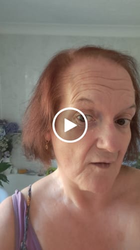 Customer video review of Instant Dye Shampoo