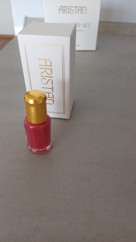 Customer photo review of Musk Al Tahara - Blueberry Musk