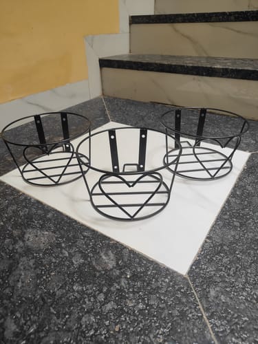 Customer photo review of UnitedCrafts Heart Railings Stands for Balcony & Home Decoration