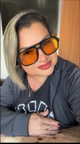 Customer photo review of Óculos Marino