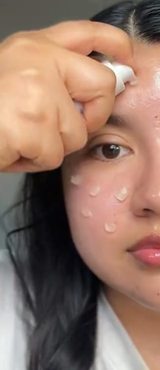 Customer photo review of Airy clear sunscreen gel Smoothing tube