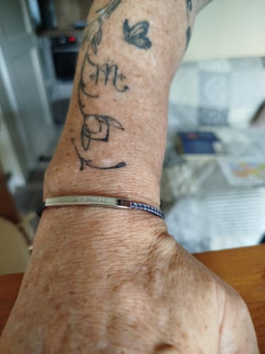 Customer photo review of Armband "Ich bin dankbar."