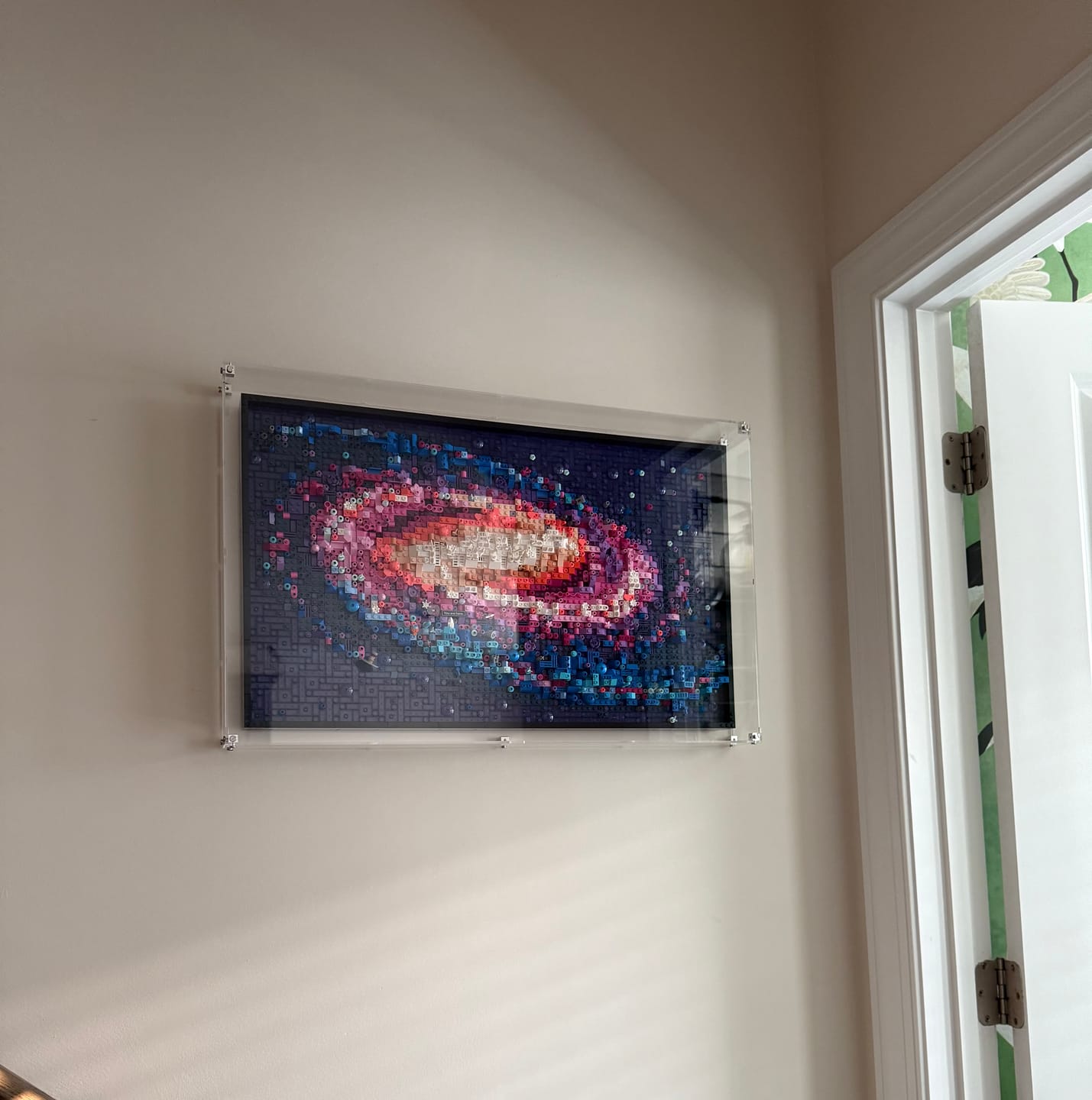 Customer photo review of Wall Mounted Display Case for LEGO® 31212 Art The Milky Way Galaxy