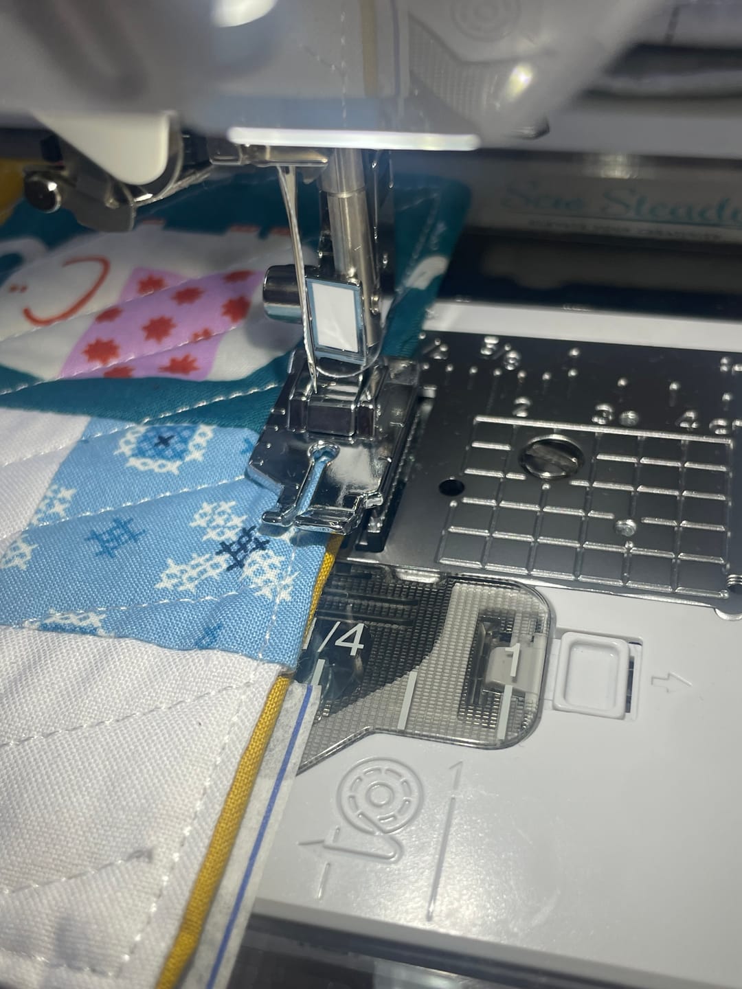 Customer photo review of 1/4" Quilting Foot, Snap On #XA3805021