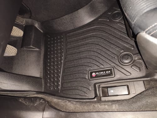 Customer photo review of Pisos Calce Perfecto Subaru XV 2013 al 2017