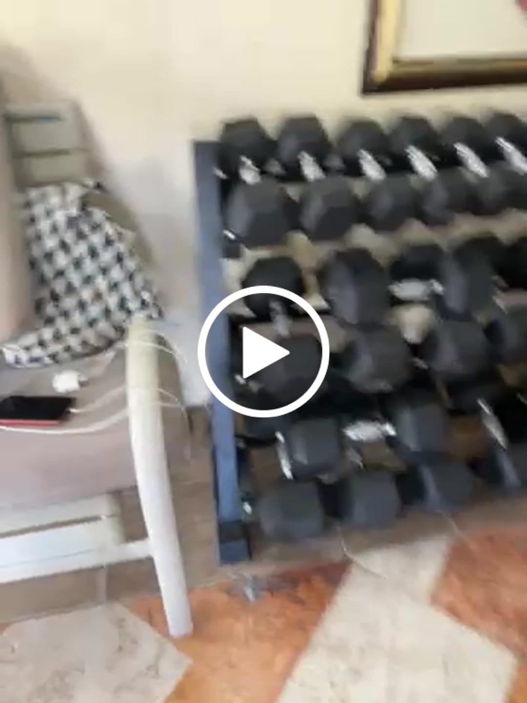 Customer video review of Mancuerna Hexagonal (5 a 100 lb) IRONSIDE