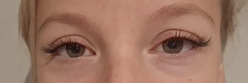 Customer photo review of Oopsy Daisy - Pre-Glued Lashes