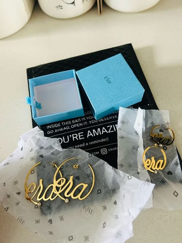 Customer photo review of Gold Mini Era Logo Hoops