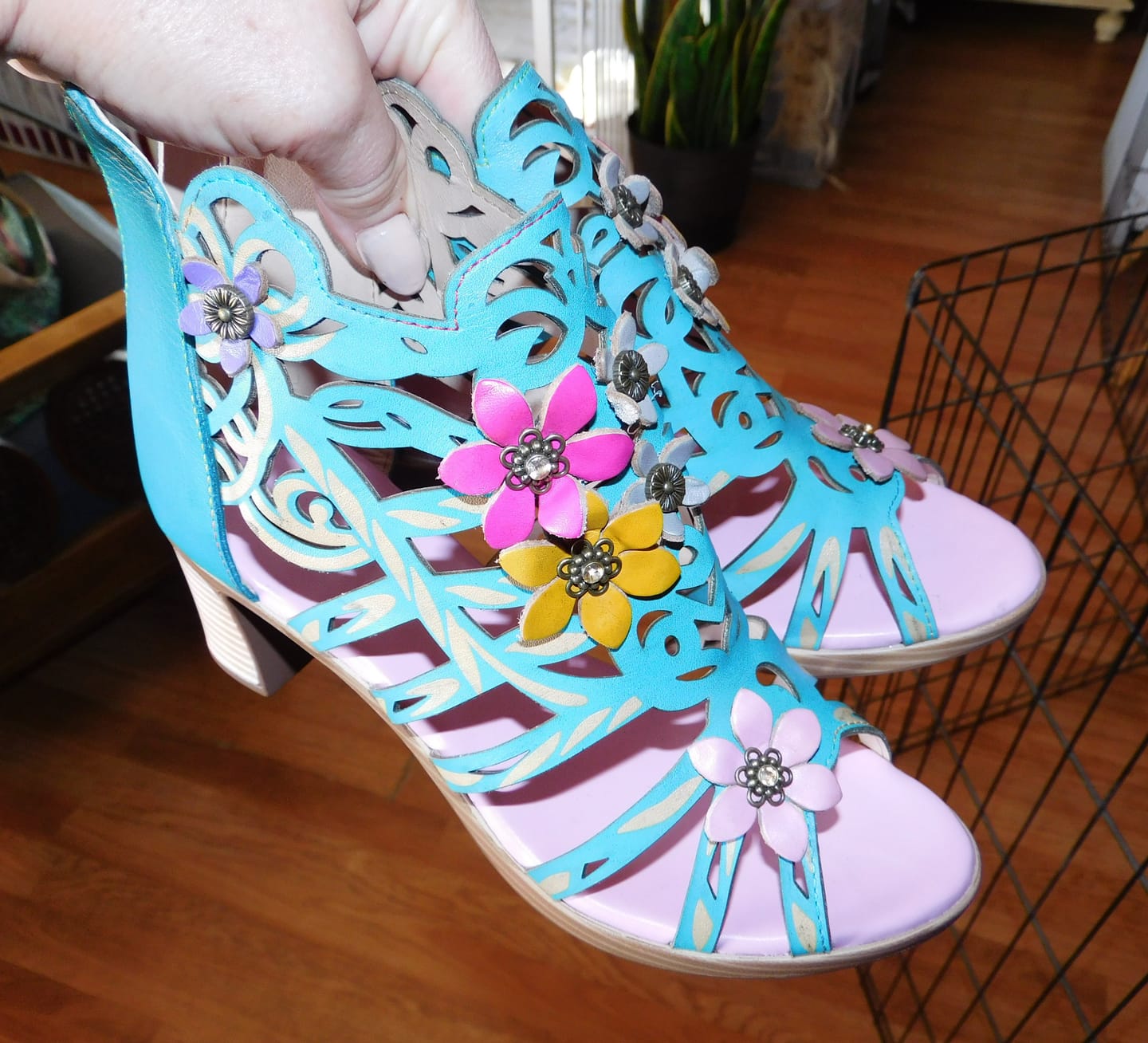 Customer photo review of Blooming Vine Romantic Cutout Sandals
