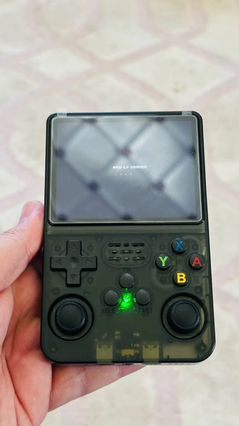 Customer photo review of MovieHub™ - RetroX GamerBoy Pro