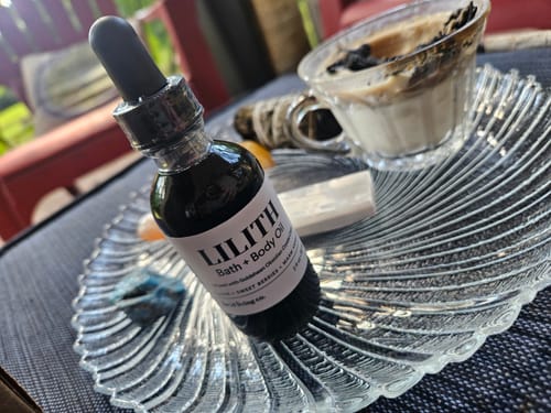 Customer photo review of LILITH Bath & Body Oil