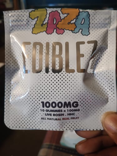 Customer photo review of Zaza 1000MG - Green Apple HHC Gummies - Indica