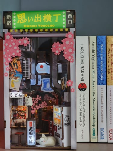 Customer photo review of Omoide Yokocho Book Nook Kit