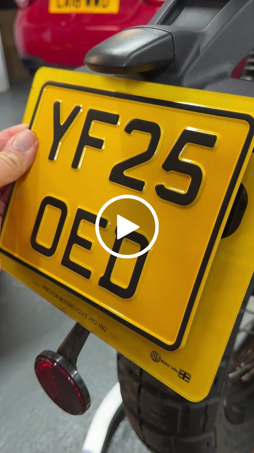 Customer video review of Yellow Metal Pressed 7.5 × 6 Motorbike Number Plate