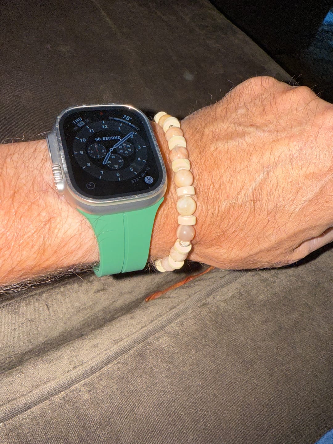 Customer photo review of FlexiFit™ Magnetic Band for Apple Watch - BUY 1 GET 1 FREE!