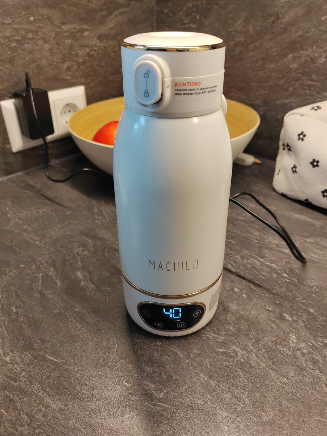 Customer photo review of Tragbarer Fläschchenwärmer + Milchpulverbox + Schnell-Ladegerät