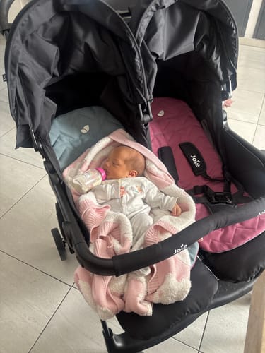 Customer photo review of Carriola Aire Twin