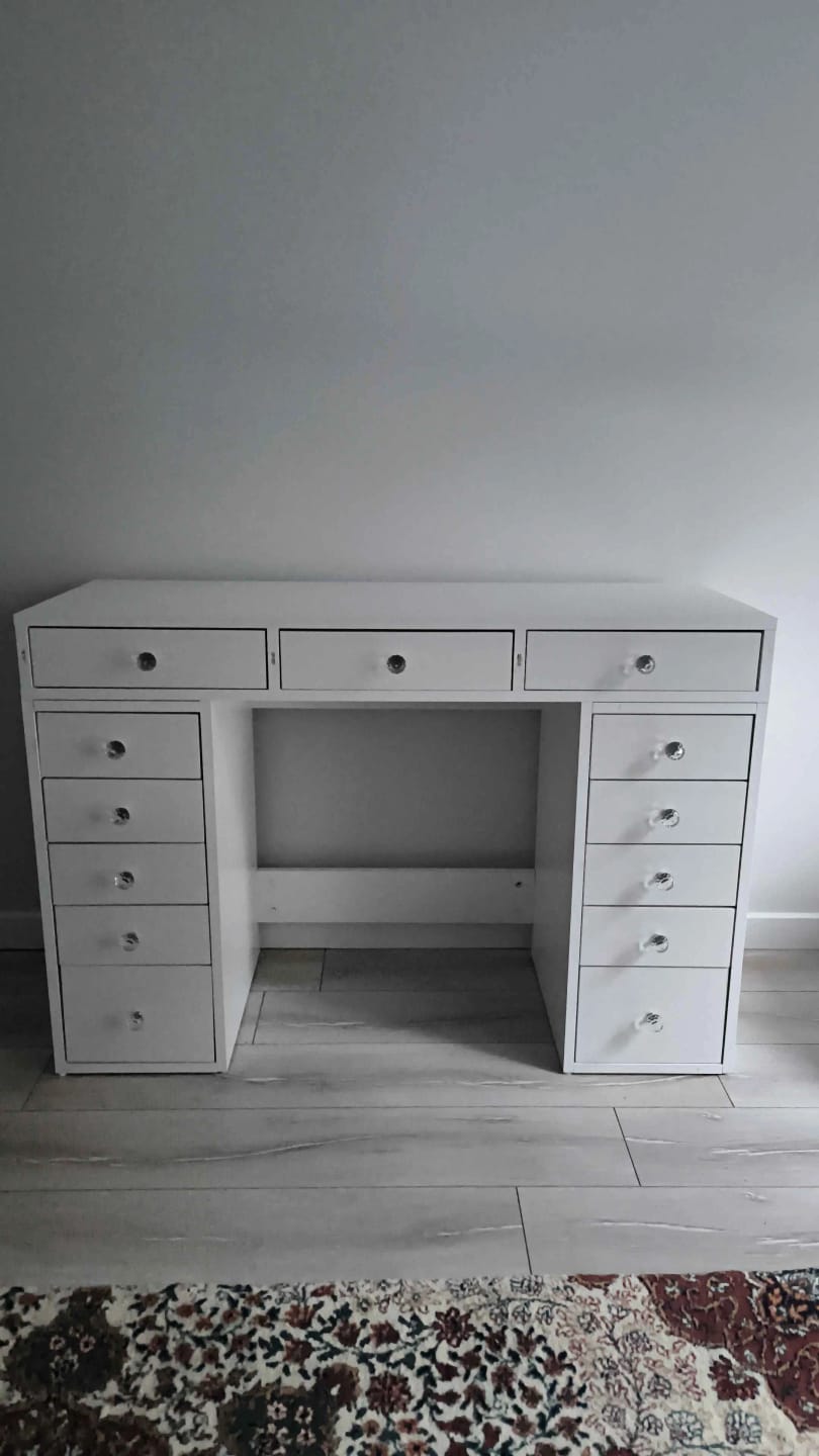 Customer photo review of Rani BJ106 Makyaj Tuvalet Masası 13 Çekmeceli Takı Düzenleyici Beyaz