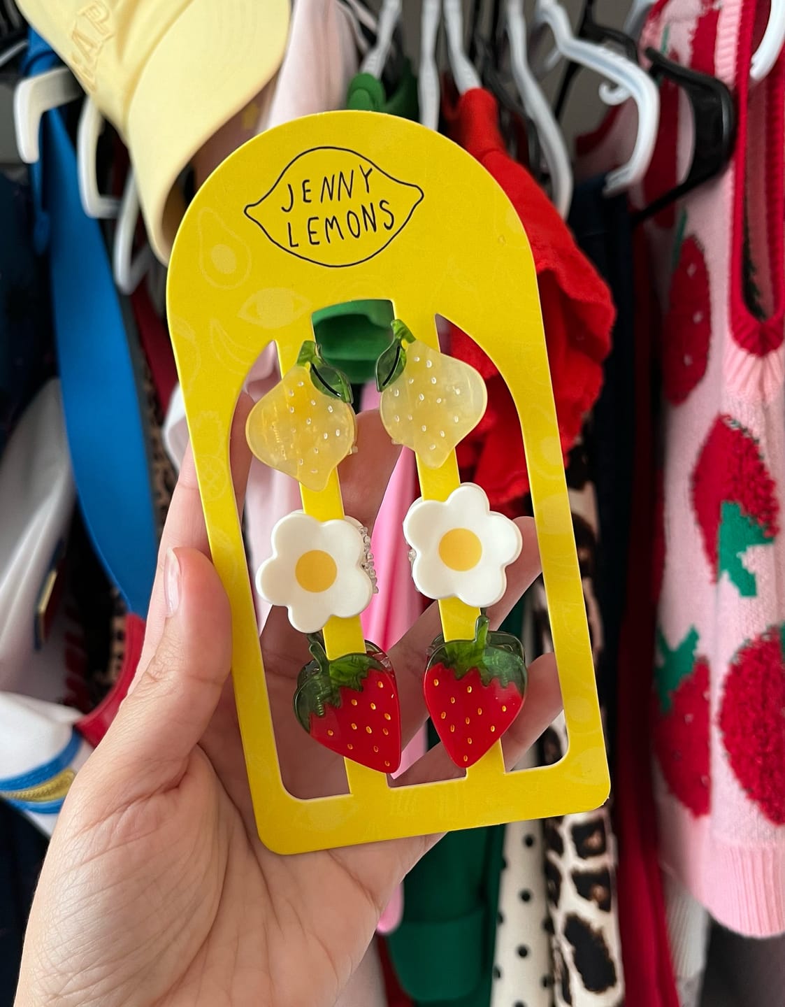 Customer photo review of Micro Fruit and Flowers Hair Claw Clip Set