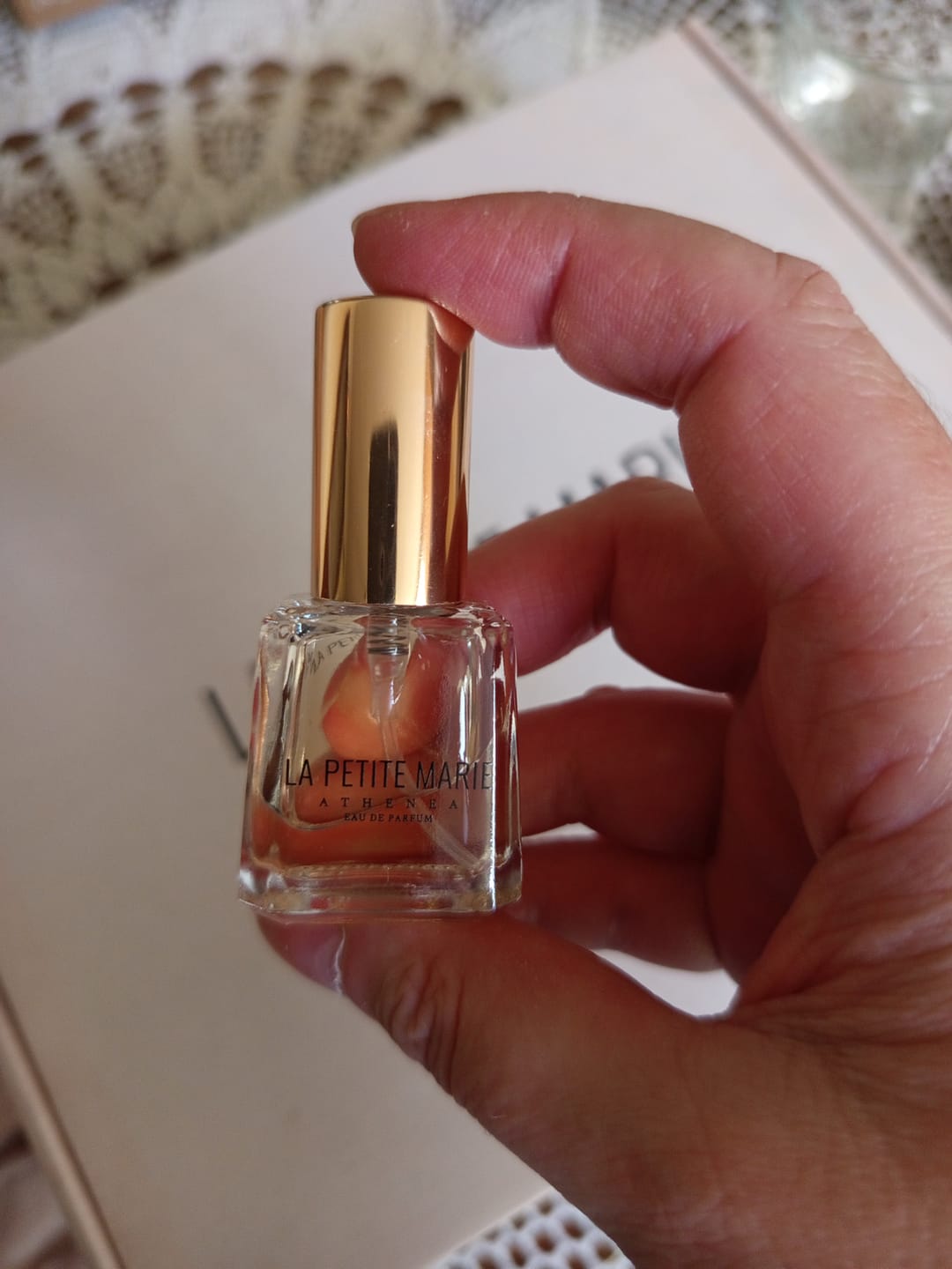 Customer photo review of Mini Perfume 10ml - Tamaño Viaje