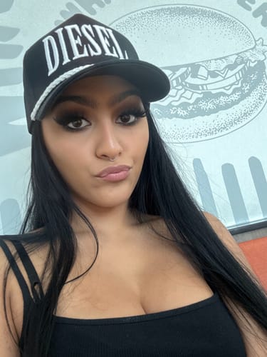 Customer photo review of DIESEL TRUCKER HAT