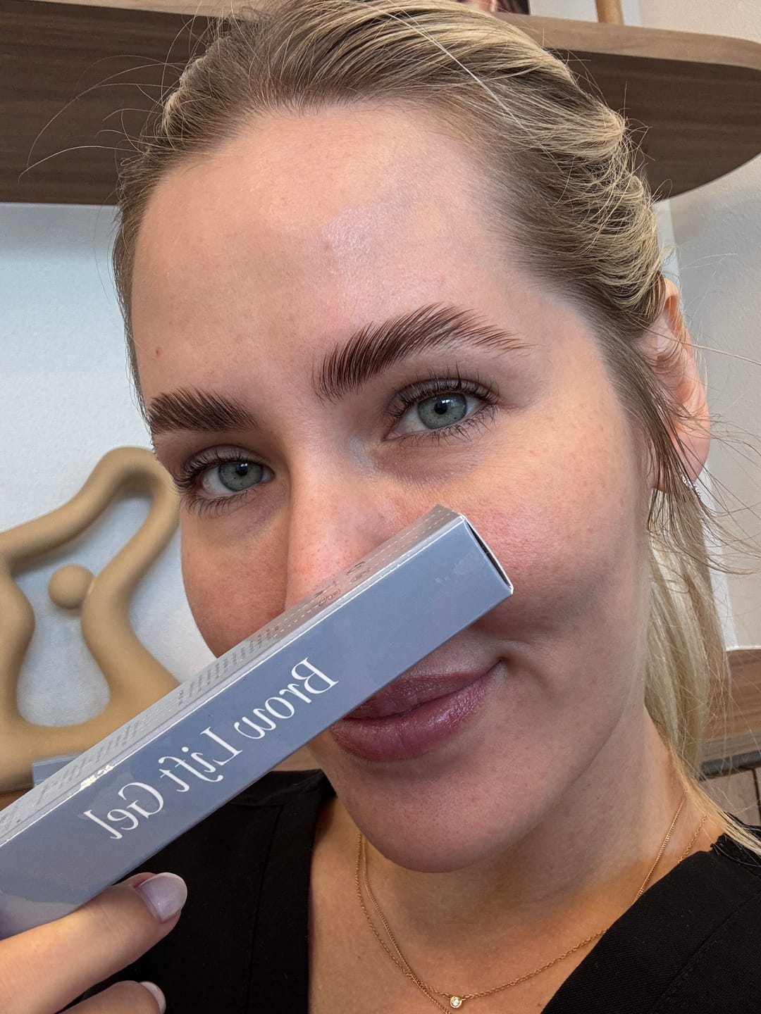 Customer photo review of Brow Lift Gel