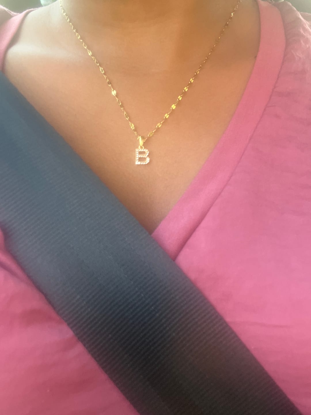 Customer photo review of Berlock Bokstav Vit Topas Guld