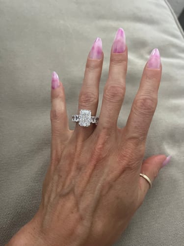 Customer photo review of Louily Gorgeous Radiant Cut Engagement Ring For Women In Sterling Silver