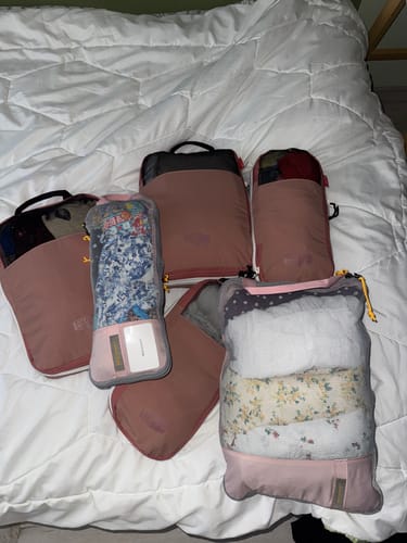 Customer photo review of Bagsmart Compression Packing Cubes