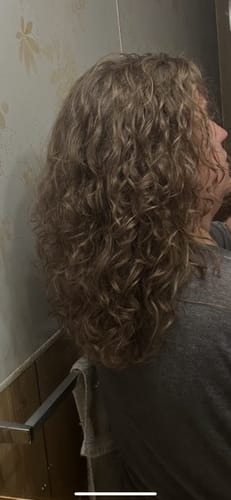 Customer photo review of Weightless Shampoo & Conditioner Set