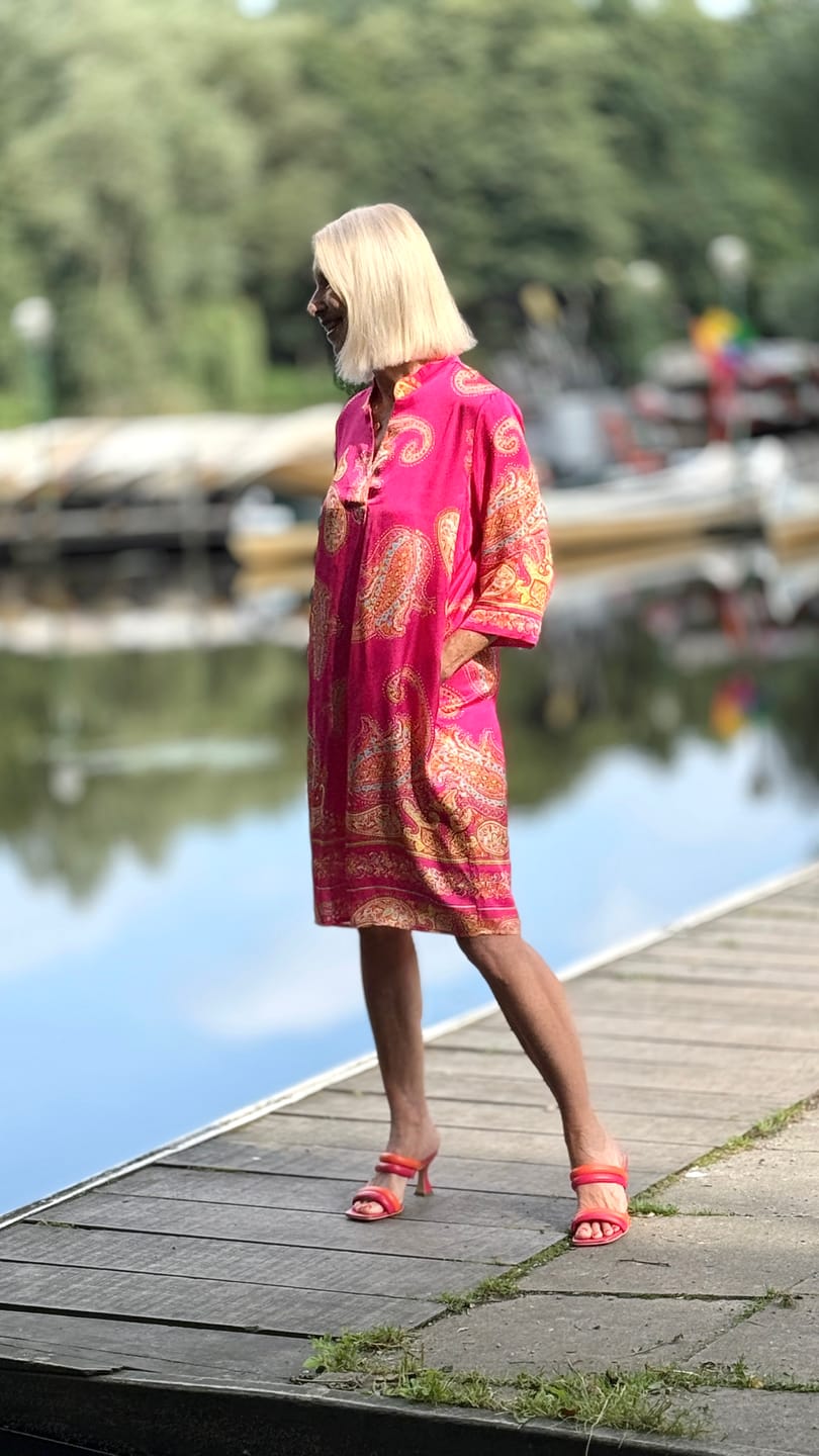 Customer photo review of Tunikakleid, Satin