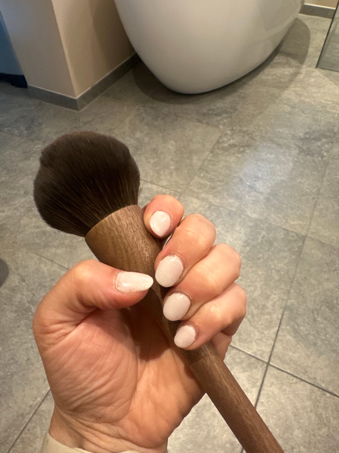Customer photo review of Khaki Dipping Powder