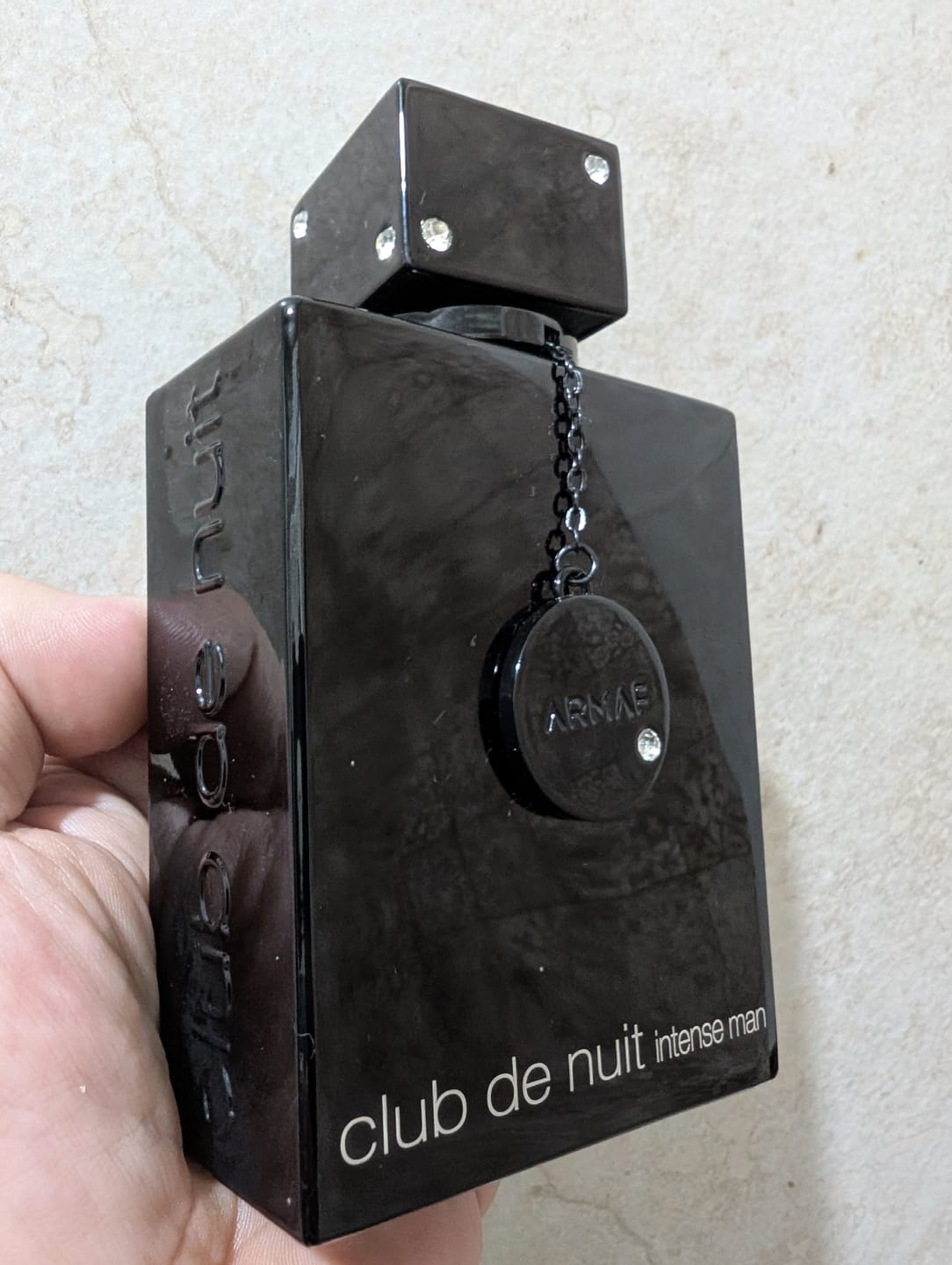 Customer photo review of Armaf Club De Nuit Intense Man Parfum