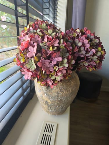 Customer photo review of Grote Zijden Hortensia (5 stengels) - Paars