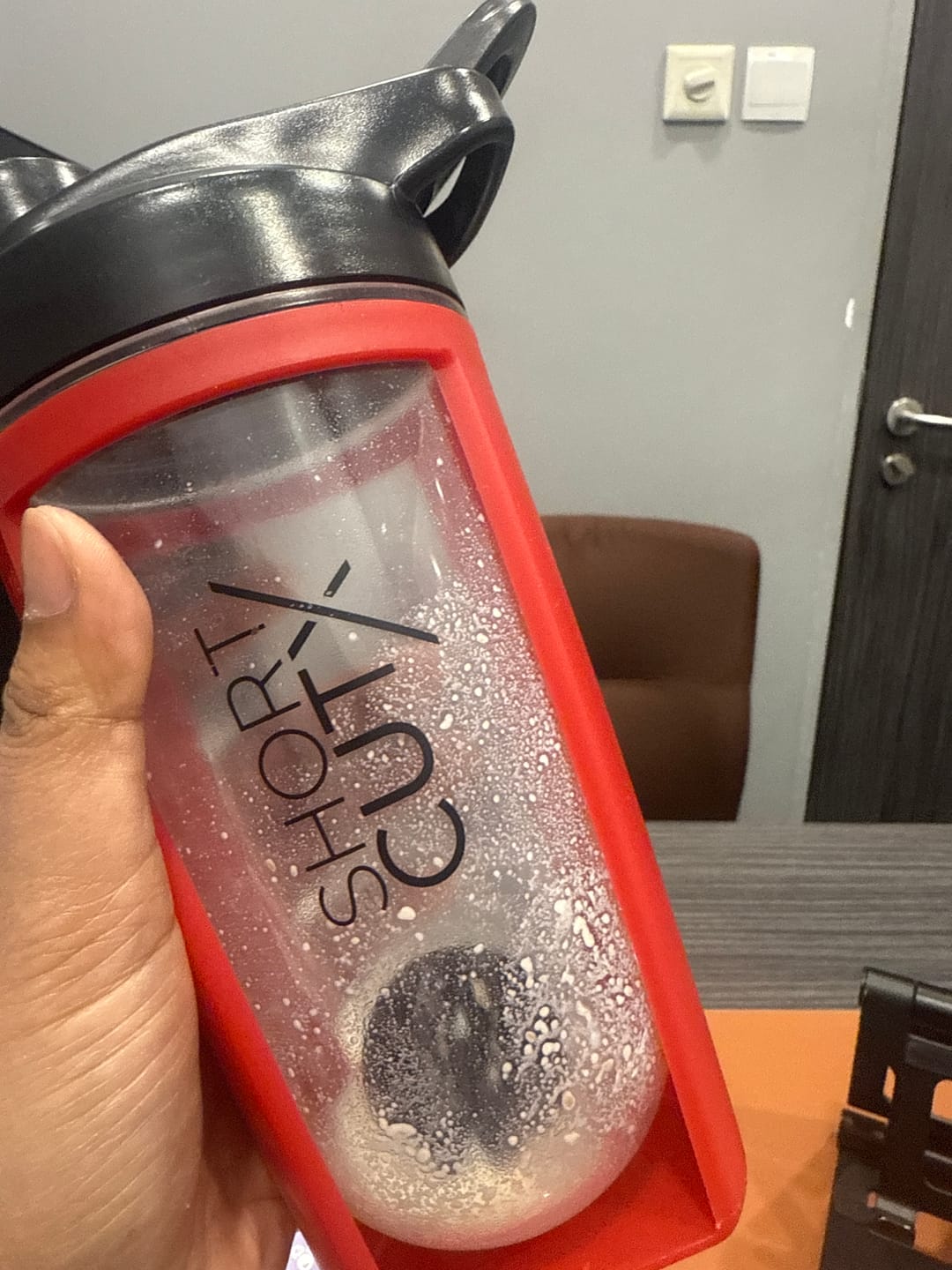 Customer photo review of Flat Tummy Shakes: Cookie Butter Crunch
