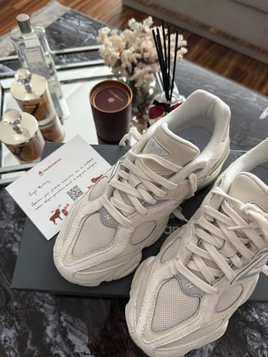 Customer photo review of New Balance 9060 Sea Salt with Moonbeam and Turtledove U9060WHT - Hemen Kargoda