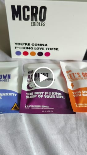 Customer video review of MCRO Sample Box