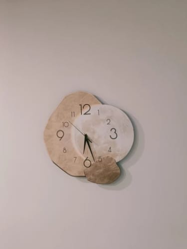 Customer photo review of Modern Silent Moon Wall Clock