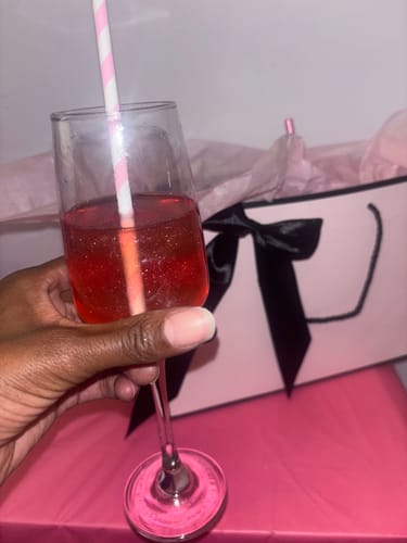Customer photo review of Glitter Pink Edible Drink Shimmer