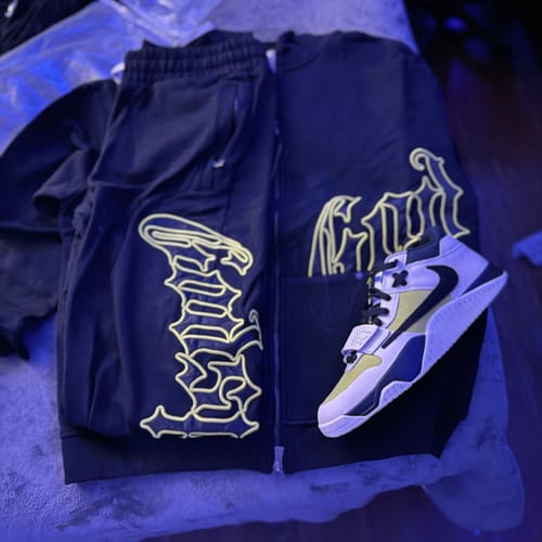 Customer photo review of Godspeed OG Logo Sweatsuit V2 Black/Yellow