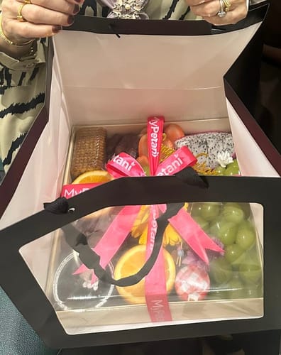 Customer photo review of Post-Natal Maternity New Mother Fruit Platter (Fruit Platter untuk Ibu Berpantang)