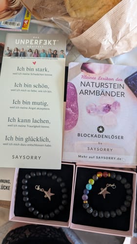 Customer photo review of »Die 7 heilenden Chakras« Armband aus natürlichem Lava-Gestein