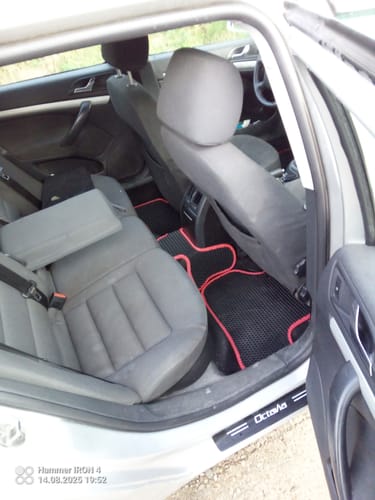 Customer photo review of Dywaniki samochodowe na zamówienie - Przód i tył