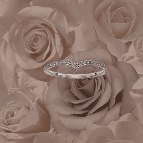 Customer photo review of Everlasting Promise 0.12ct TW Lab Grown Diamond Chevron Ring in 9ct White Gold