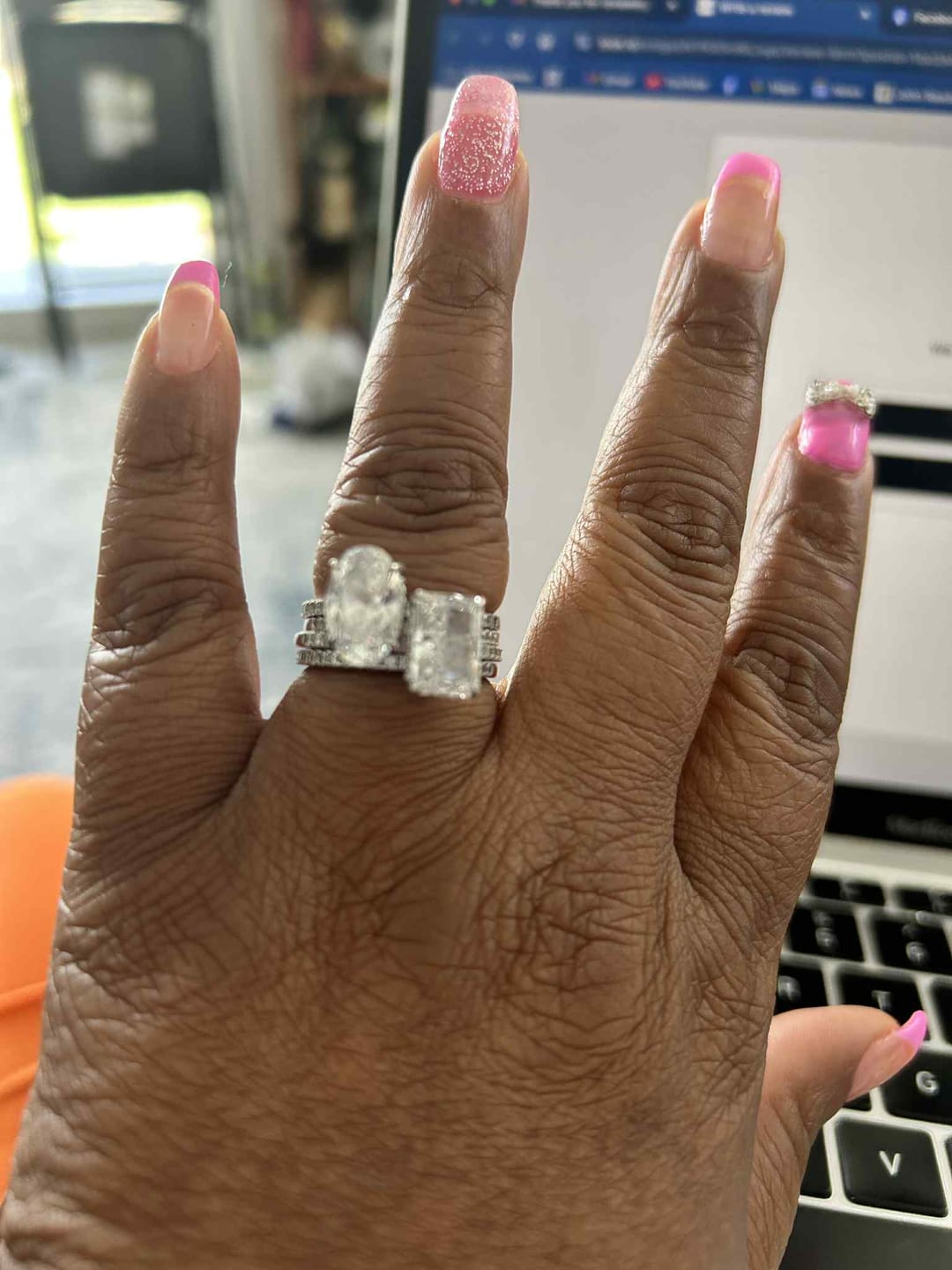 Customer photo review of S925 4.0 Carat Oval Cut Wedding Ring Set With Hidden Halo Promise Ring Classic Half Wedding Band