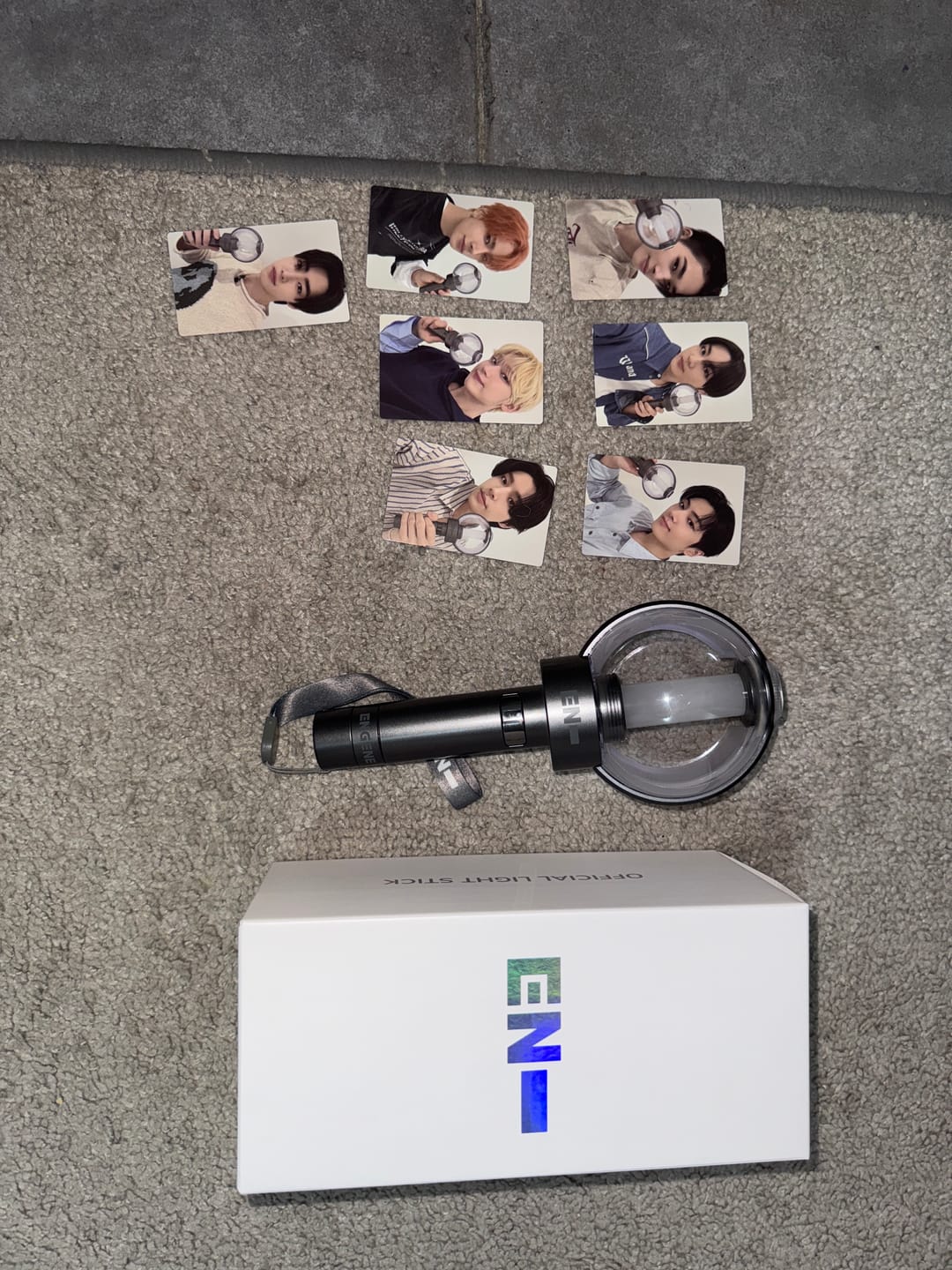 Customer photo review of ENHYPEN - OFFICIAL LIGHT STICK VER.2