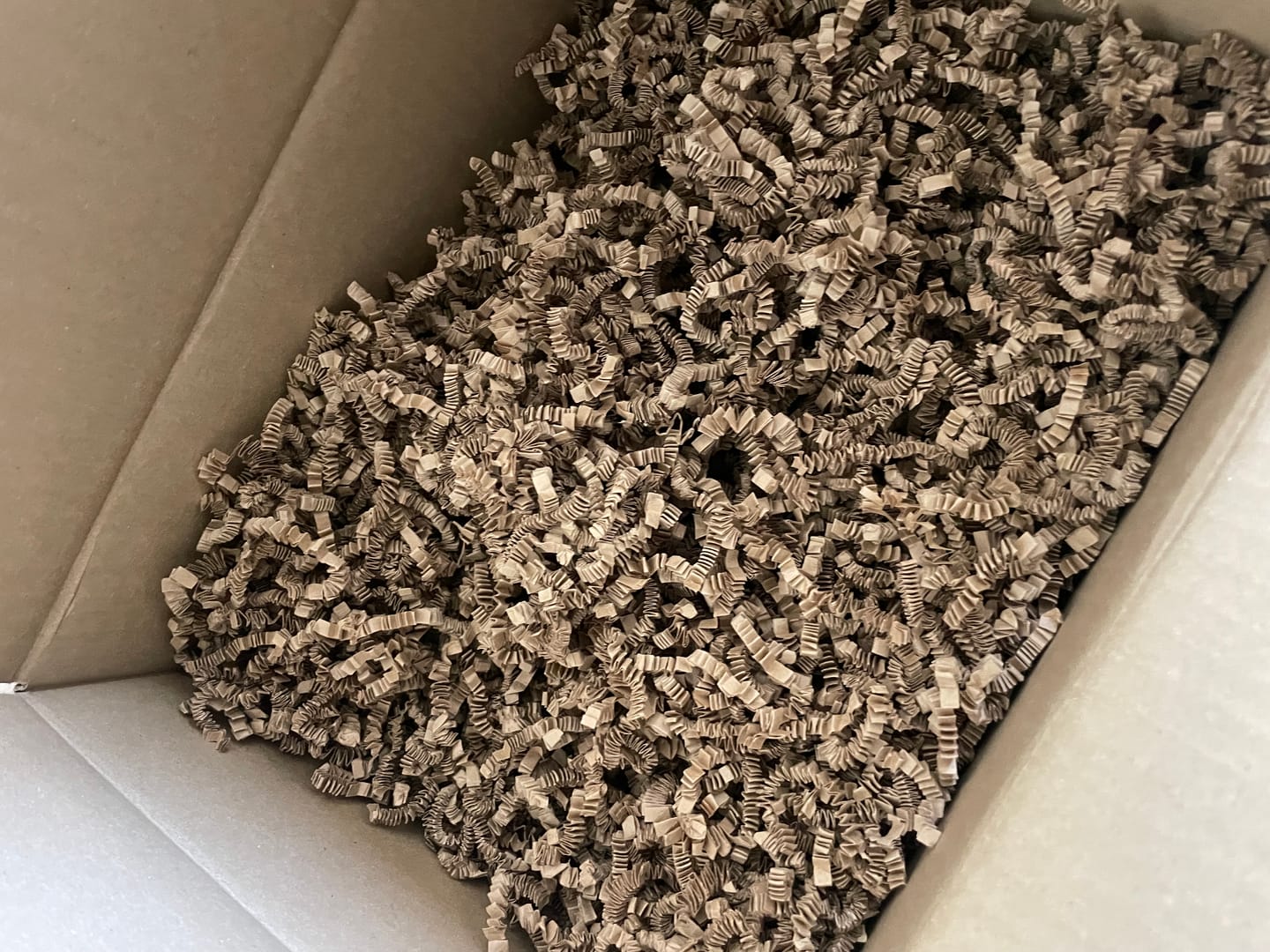 Customer photo review of Virutas de relleno kraft de calidad premium