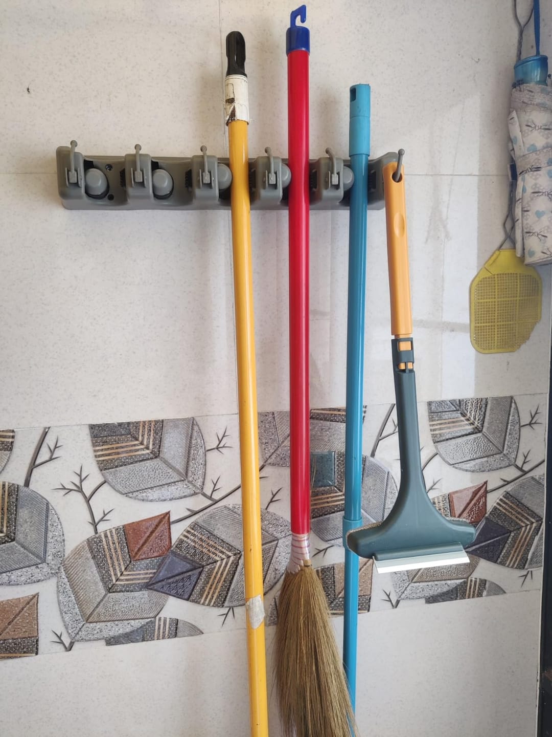Customer photo review of 2-in-1 Screen & Window Cleaner