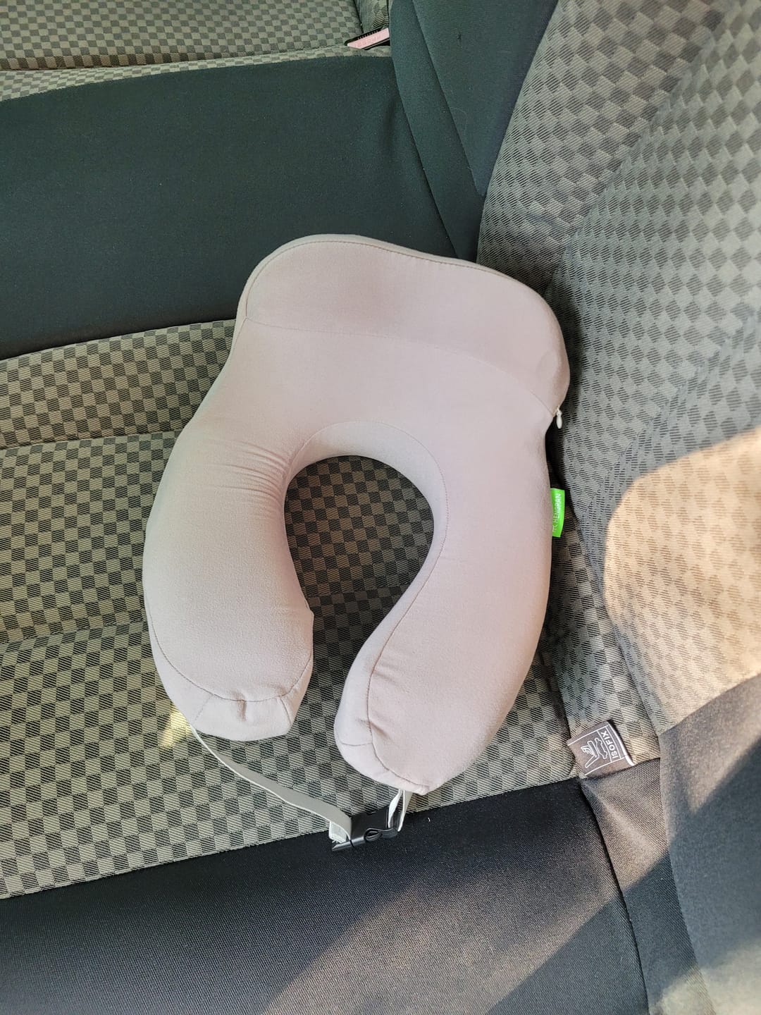 Customer photo review of Coussin de Voyage Confort